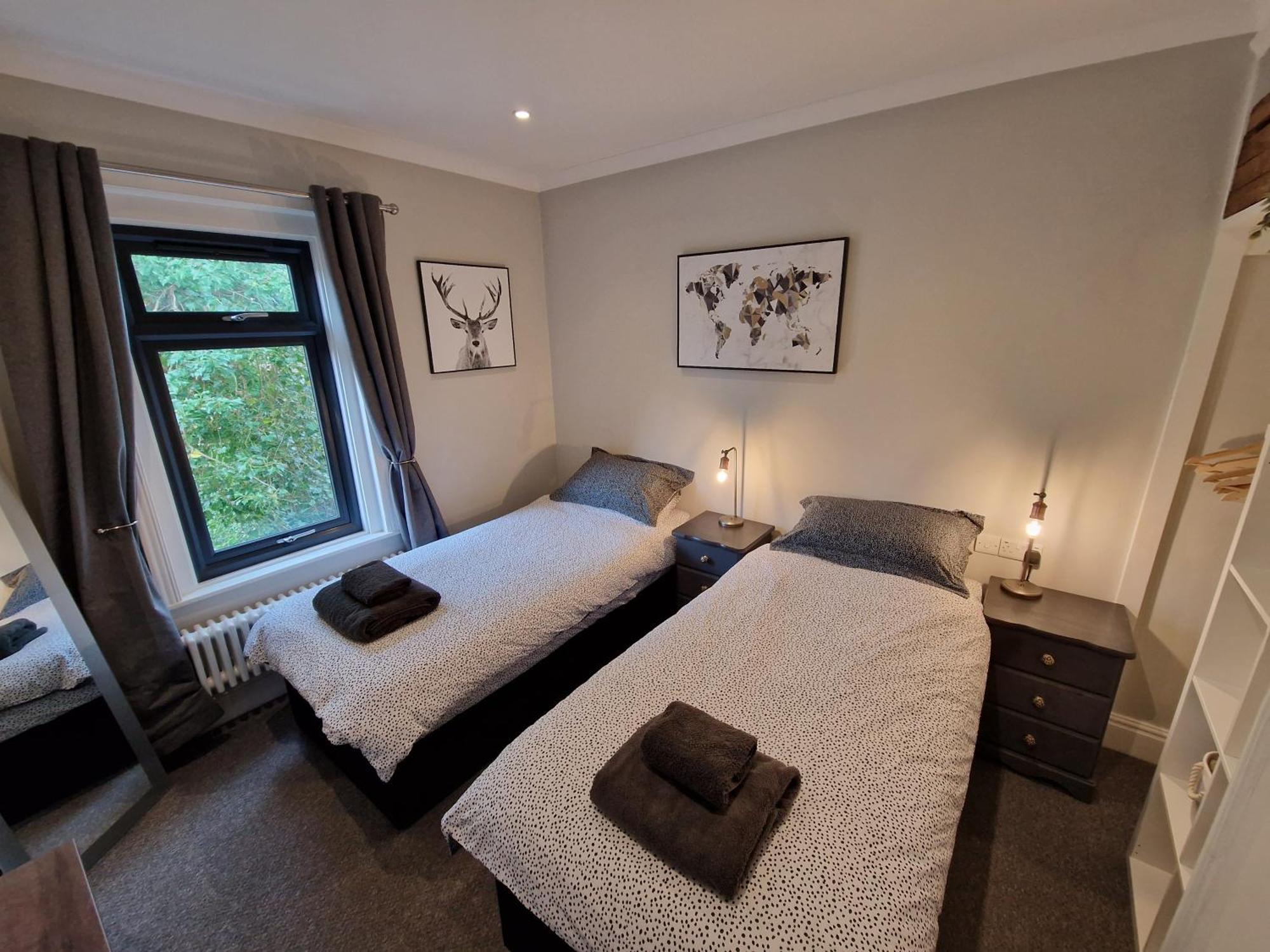 Newly Renovated 2-Bed Bungalow Bath Zewnętrze zdjęcie