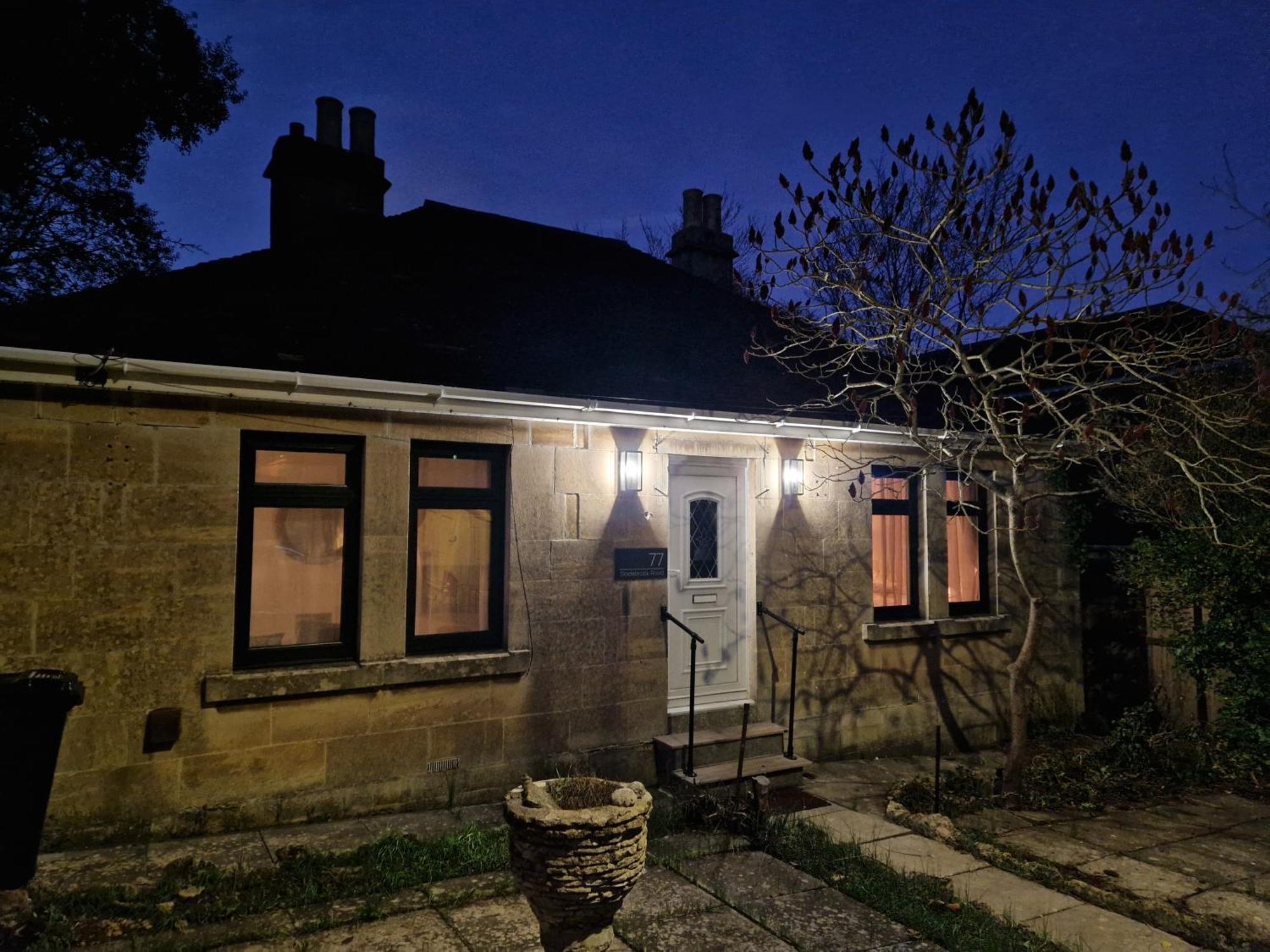 Newly Renovated 2-Bed Bungalow Bath Zewnętrze zdjęcie